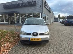 Grijs Gebruikt 2001 Seat Arosa Stella Hatchback | € 1.250 (Eerlijke prijs)