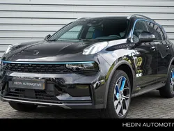 Zwart, metallic lak Gebruikt 2024 Lynk & Co 01 SUV | € 33.495 (Iets duurder)