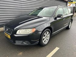 Zwart Gebruikt 2008 Volvo V70 Kinetic Stationwagen | € 3.795 (Super prijs)