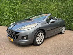 Grijs Gebruikt 2011 Peugeot 207 CC Cabriolet | € 2.850 (Super prijs)