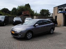Grijs Gebruikt 2010 Renault Mégane GrandTour Expression Stationwagen | € 2.750 (Eerlijke prijs)