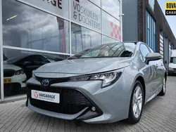 Grijs Gebruikt 2020 Toyota Corolla Active Hatchback | € 21.950 (Eerlijke prijs)