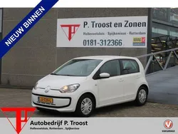 Wit Gebruikt 2016 VW up! move up! Hatchback | € 7.450 (Eerlijke prijs)