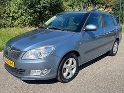 Blauw Gebruikt 2012 Skoda Fabia Tour Hatchback | € 500