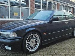 Gebruikt 1998 BMW 323 Compact Executive Hatchback | € 6.950