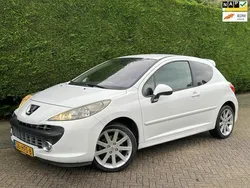 Wit Gebruikt 2008 Peugeot 207 Hatchback | € 3.750 (Duur)