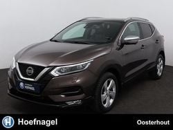 Bruin, metallic lak Gebruikt 2018 Nissan Qashqai Tekna SUV | € 18.450 (Eerlijke prijs)