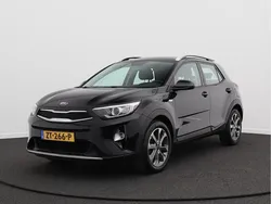 Zwart Gebruikt 2019 Kia Stonic SUV | € 14.350 (Eerlijke prijs)