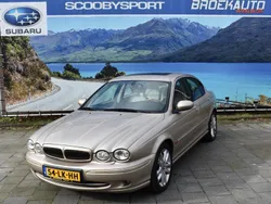 Beige Gebruikt 2003 Jaguar X-type Executive Sedan | € 4.950