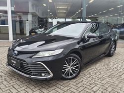 Zwart Gebruikt 2023 Toyota Camry Executive Sedan | € 39.495
