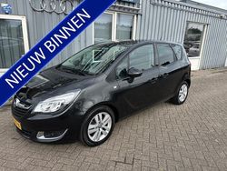 Zwart Gebruikt 2015 Opel Meriva Design Edition MPV | € 5.999 (Eerlijke prijs)