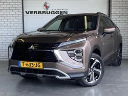 Bruin Gebruikt 2022 Mitsubishi Eclipse Cross Intense+ SUV | € 26.950 (Eerlijke prijs)