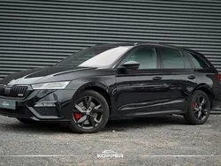 Zwart Gebruikt 2023 Skoda Octavia Business Line Stationwagen | € 38.450 (Duur)