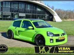 Groen Gebruikt 2003 Renault Clio II R.S. Hatchback | € 69.500