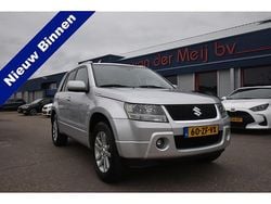 Grijs Gebruikt 2008 Suzuki Grand Vitara Limited SUV | € 6.950 (Eerlijke prijs)