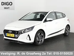 Wit Gebruikt 2022 Hyundai i20 Comfort Hatchback | € 15.400 (Eerlijke prijs)