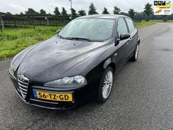 Zwart Gebruikt 2007 Alfa Romeo 147 Business Hatchback | € 1.099 (Eerlijke prijs)