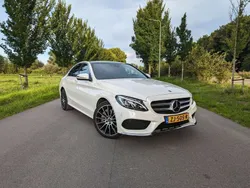 Wit Gebruikt 2017 Mercedes C300 Ambition Sedan | € 29.450 (Eerlijke prijs)