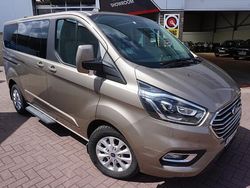 Grijs, metallic lak Gebruikt 2022 Ford Tourneo Custom Titanium Van | € 38.945