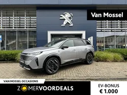 Grijs Gebruikt 2024 Peugeot e-5008 GTi SUV | € 43.935 (Goede deal)