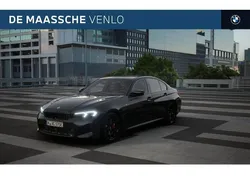 Zwart Nieuw 2025 BMW 330 Comfort Edition Sedan | € 67.527
