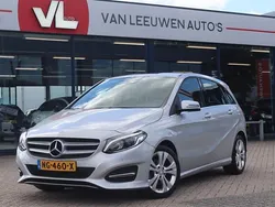 Grijs Gebruikt 2016 Mercedes B180 Ambition MPV | € 14.448 (Eerlijke prijs)