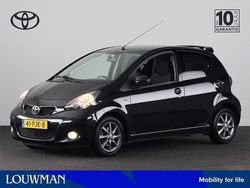 Zwart Gebruikt 2011 Toyota Aygo Hatchback | € 6.945 (Duur)