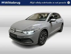 Grijs Gebruikt 2022 VW Golf VIII Style Hatchback | € 24.450 (Goede deal)