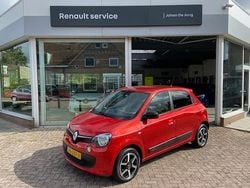 Rood Gebruikt 2017 Renault Twingo LIMITED Hatchback | € 9.590 (Eerlijke prijs)