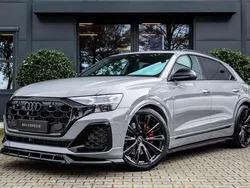 Grijs Nieuw 2025 Audi Q8 Competition SUV | € 159.950