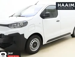 Grijs Gebruikt 2023 Citroën e-Jumpy MPV | € 45.250