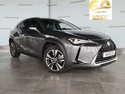 Grijs Gebruikt 2021 Lexus UX 250h SUV | € 29.900 (Eerlijke prijs)