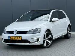 Wit, metallic lak Gebruikt 2014 VW Golf VII GTE Hatchback | € 8.495 (Goede deal)