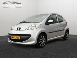 Grijs Gebruikt 2006 Peugeot 107 Hatchback | € 1.500 (Goede deal)