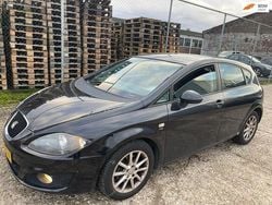 Zwart Gebruikt 2009 Seat Leon Reference Hatchback | € 2.999 (Eerlijke prijs)
