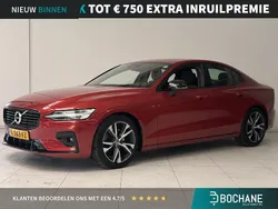 Fusion red metallic (725) Gebruikt 2021 Volvo S60 R-Design Sedan | € 31.945 (Goede deal)