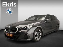 Grijs Gebruikt 2024 BMW 540 M Sport Stationwagen | € 87.900