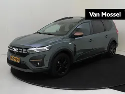 Grijs Gebruikt 2025 Dacia Jogger Extreme MPV | € 31.935 (Iets duurder)
