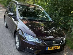 Paars Gebruikt 2018 Seat Leon ST Stationwagen | € 18.000 (Duur)