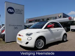 Wit Gebruikt 2022 Fiat 500C Red Cabriolet | € 23.900 (Iets duurder)