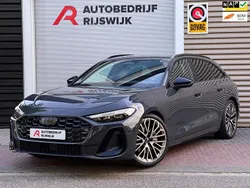 Grijs Gebruikt 2024 Audi A5 S-Line Coupé | € 66.950