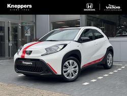 Wit Nieuw 2025 Toyota Aygo X Play SUV | € 21.400