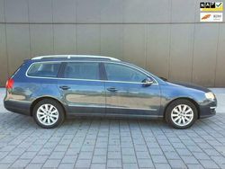 Blauw Gebruikt 2007 VW Passat Highline Stationwagen | € 3.750