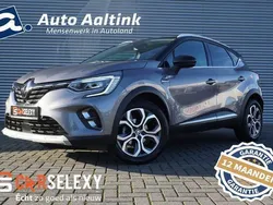 Grijs Gebruikt 2023 Renault Captur Intens SUV | € 27.880 (Eerlijke prijs)