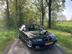 Zwart Gebruikt 1995 BMW 328 Cabriolet Executive Cabriolet | € 18.950