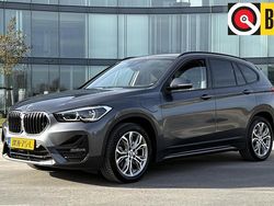 Grijs (metallic) Gebruikt 2021 BMW X1 Comfort Edition SUV | € 29.880 (Iets duurder)