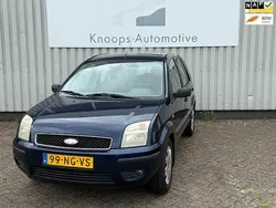 Blauw Gebruikt 2003 Ford Fusion MPV | € 1.745 (Eerlijke prijs)