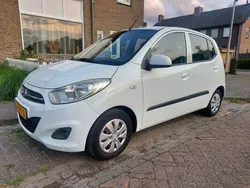 Wit Gebruikt 2011 Hyundai i10 Hatchback | € 3.450 (Eerlijke prijs)