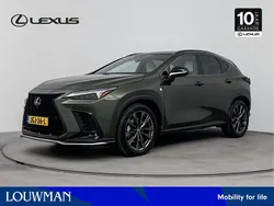 Terrane khaki (groen metallic) Gebruikt 2024 Lexus NX450h+ Sport Line SUV | € 67.995 (Duur)