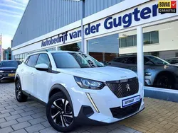 Wit Gebruikt 2020 Peugeot 2008 Allure SUV | € 18.950 (Eerlijke prijs)